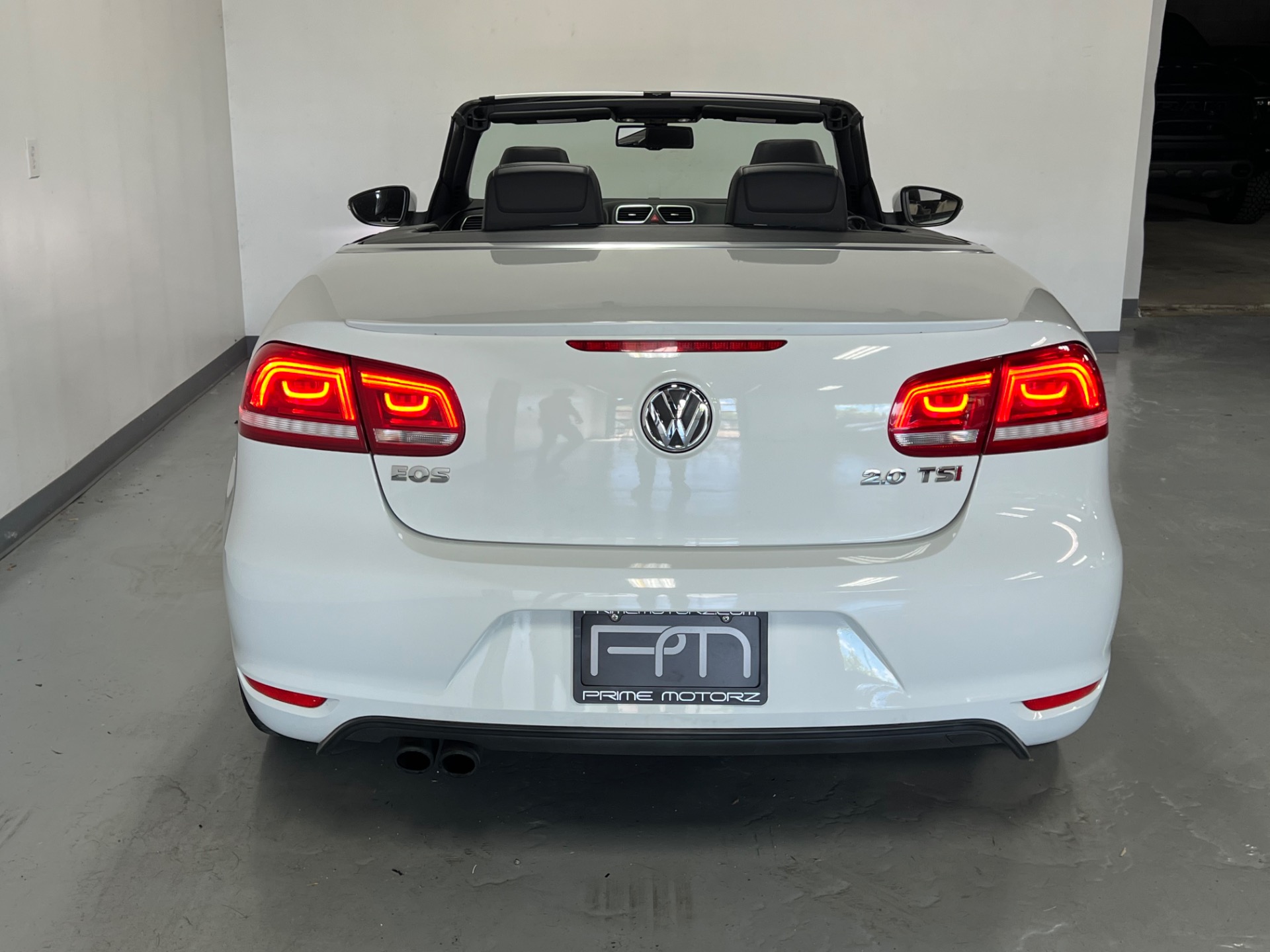 VW Eos offers both a sunroof and convertible – thereporteronline