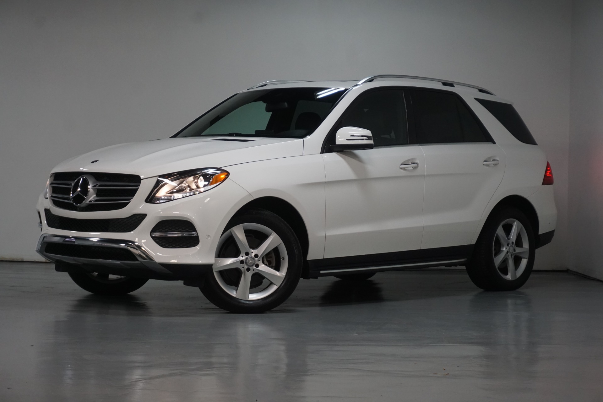 Used 17 Polar White Mercedes Benz Gle Gle 350 4matic For Sale Sold Prime Motorz Stock 2586