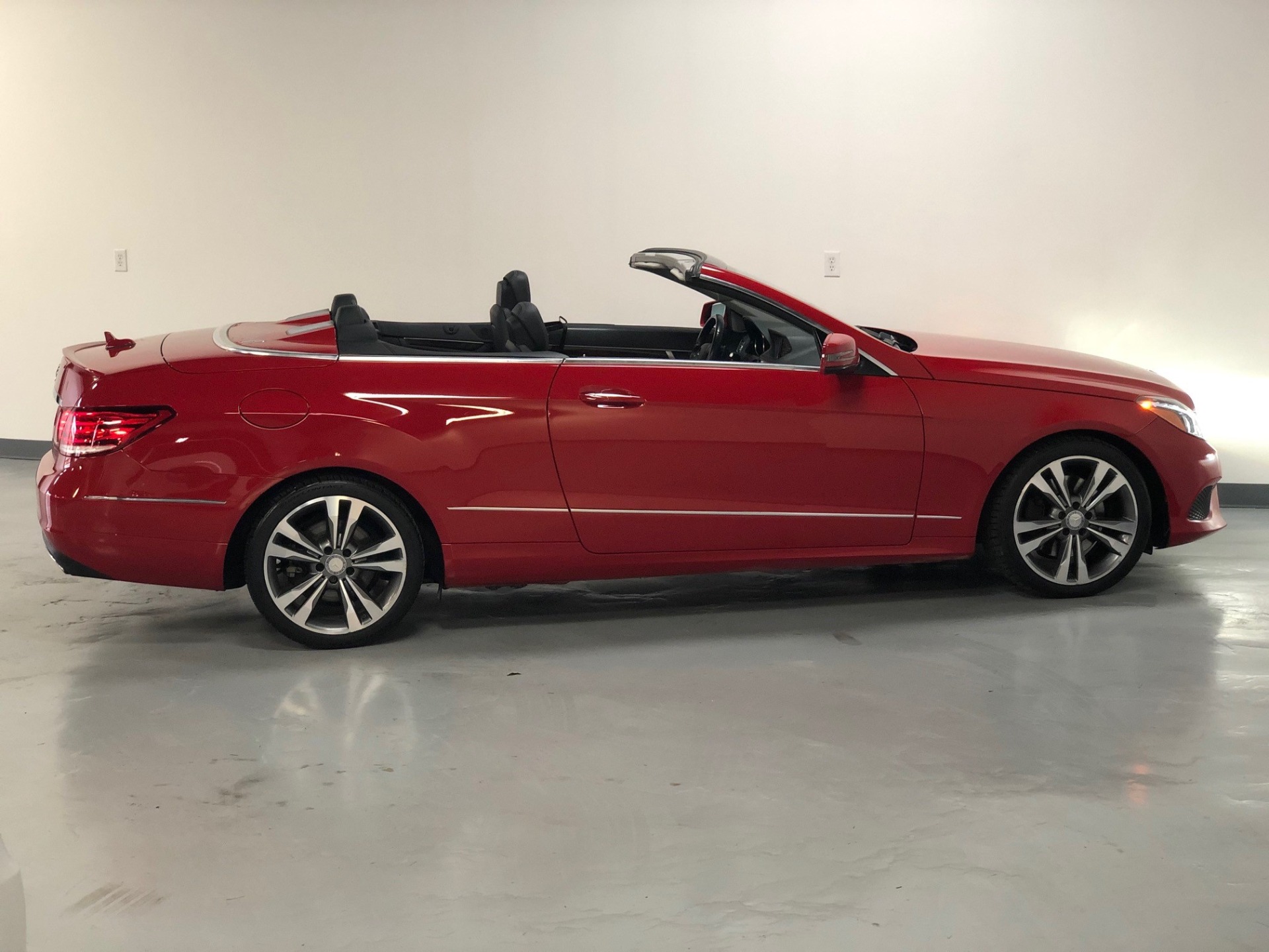 Used 14 Mars Red Mercedes Benz E Class Convertible E 350 For Sale Sold Prime Motorz Stock 2711