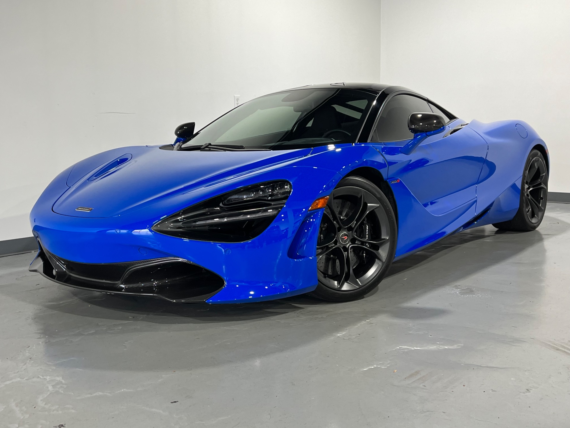 Used 2018 Paris Blue McLaren 720S Performance Coupe Twin turbo V8 720HP Performance For Sale Sold Prime Motorz Stock 4436