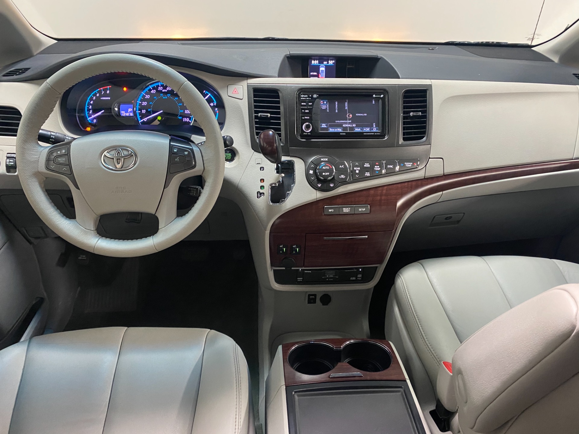 Toyota sienna clearance 2014 xle